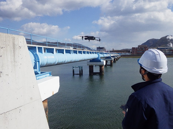 ドローンを活用した水管橋点検